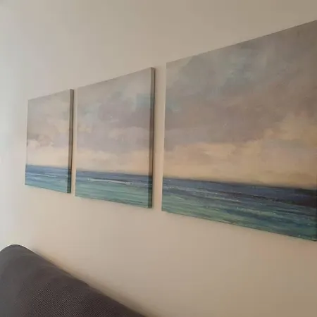 Spacious And Renovated 3b Apt. Center And * Fuengirola