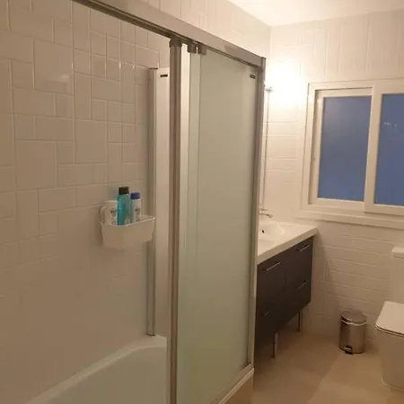 Spacious And Renovated 3b Apt. Center And Fuengirola